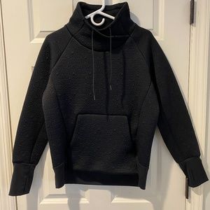 Athleta Textured  Black Sweatshirt